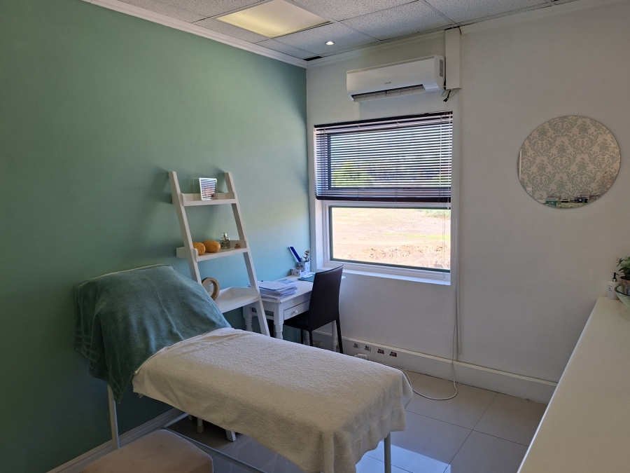 To Let Commercial Property for Rent in Techno Park Western Cape